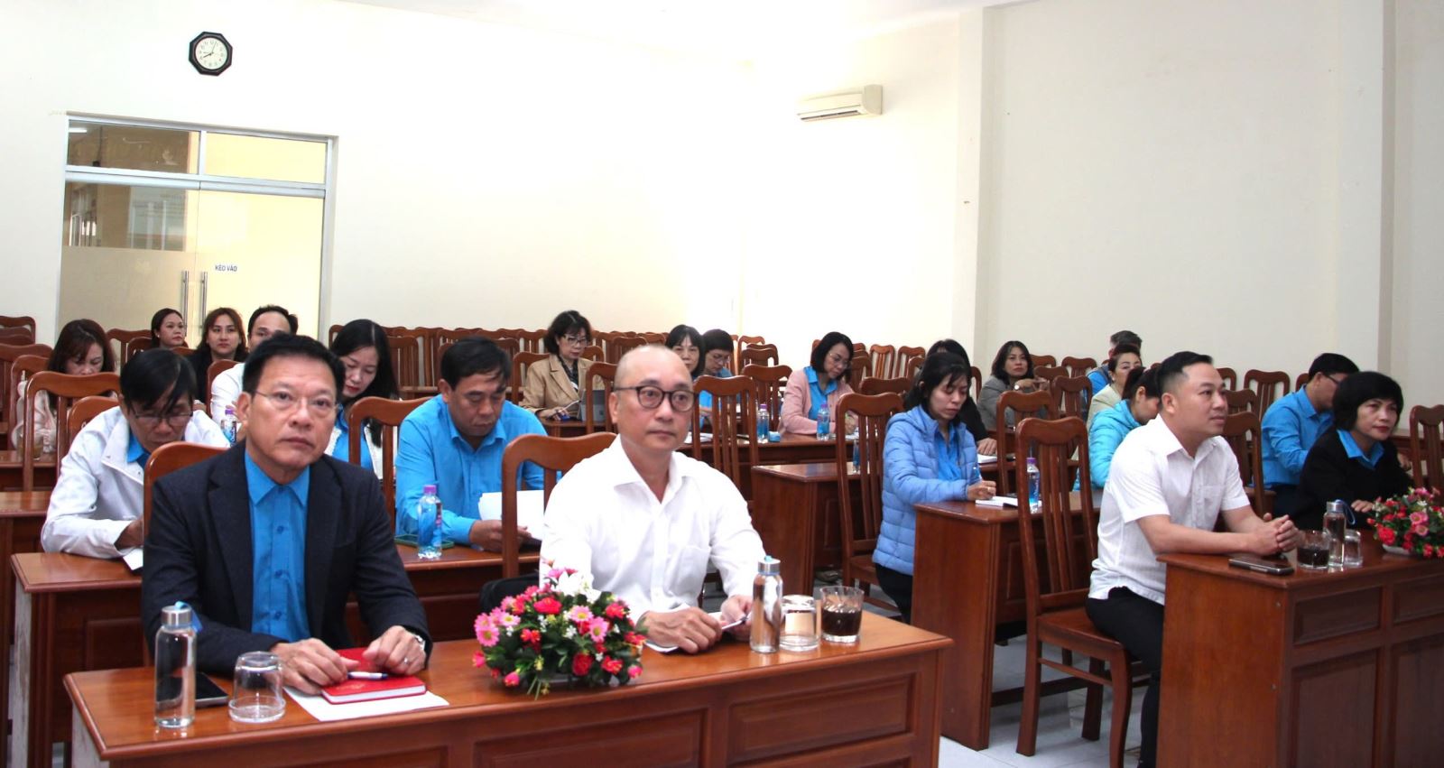 Quang cảnh tại hội nghị